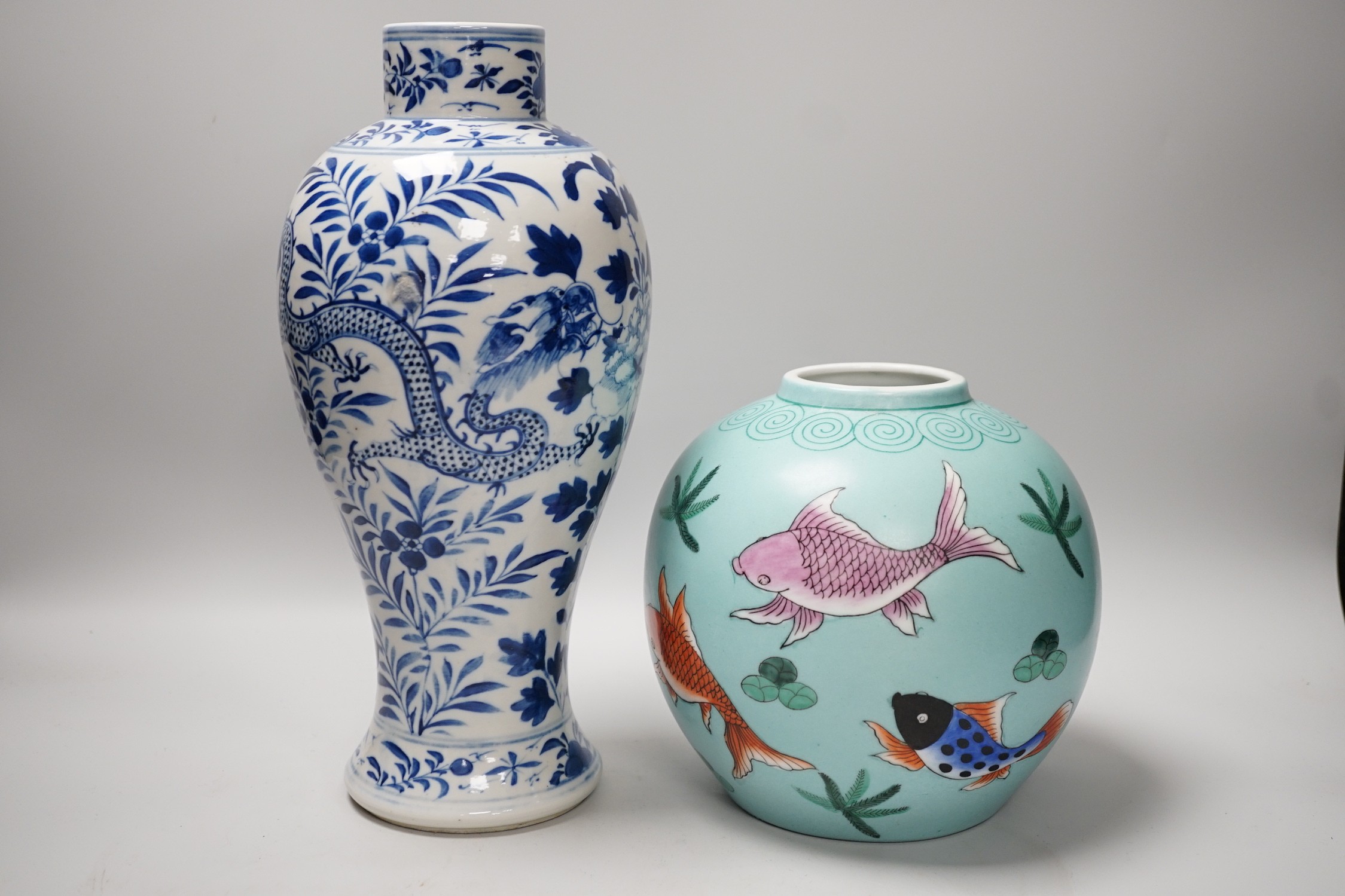 A group of Chinese porcelain, to include a Chinese blue and white vase, tallest 31cm